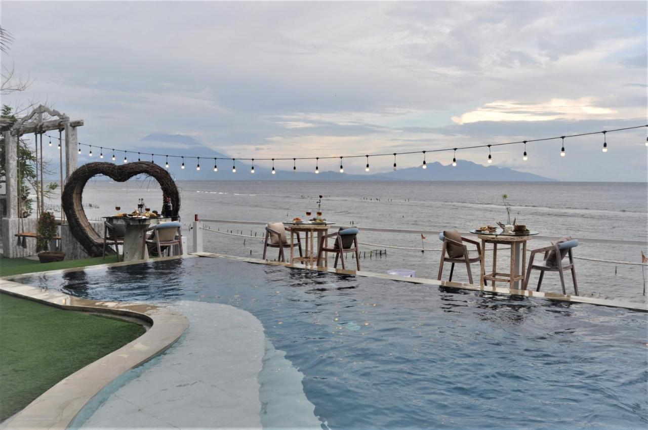 Ocean Terrace Suite And Spa Luxury Batununggul Eksteriør billede