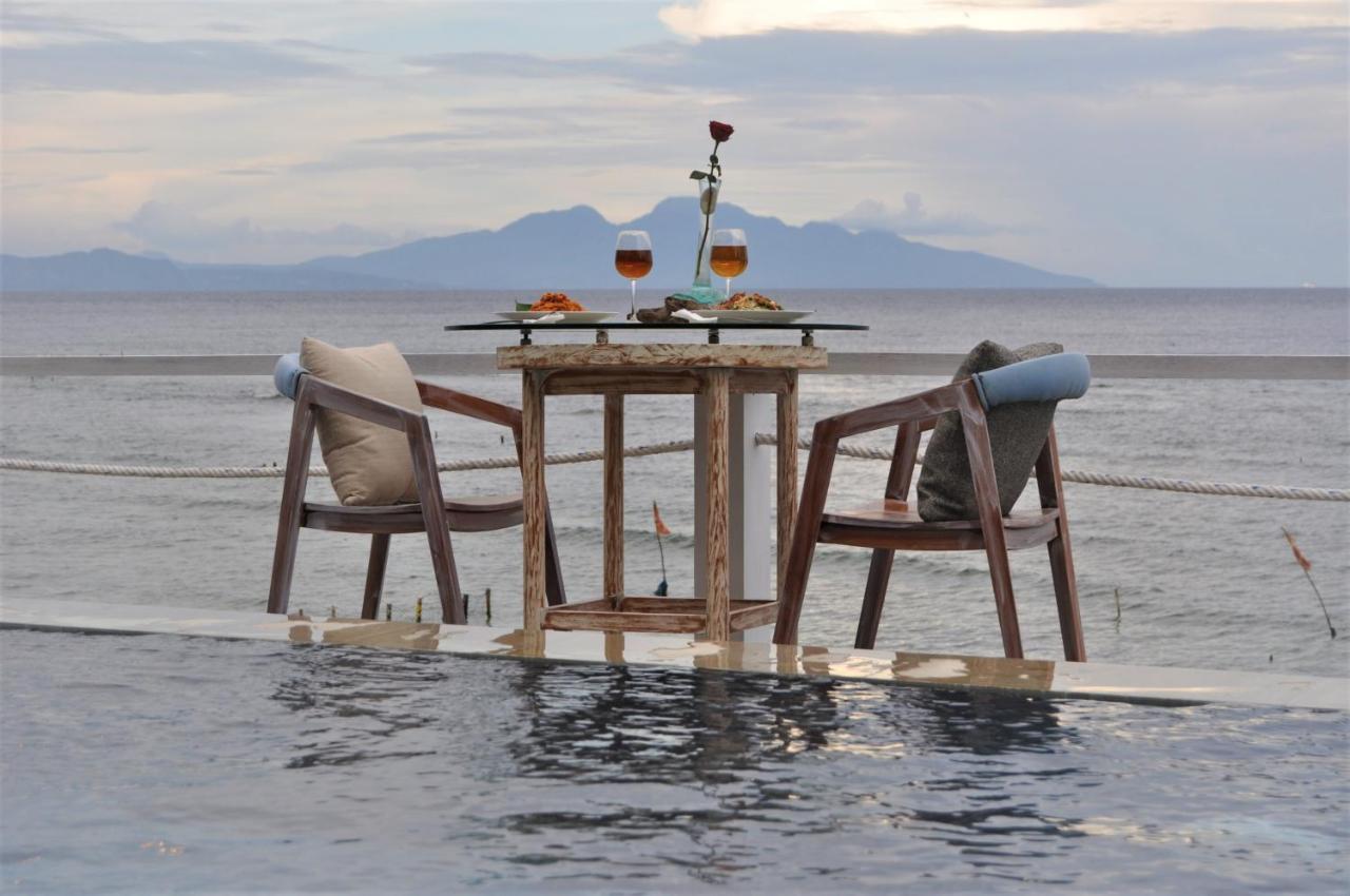 Ocean Terrace Suite And Spa Luxury Batununggul Eksteriør billede