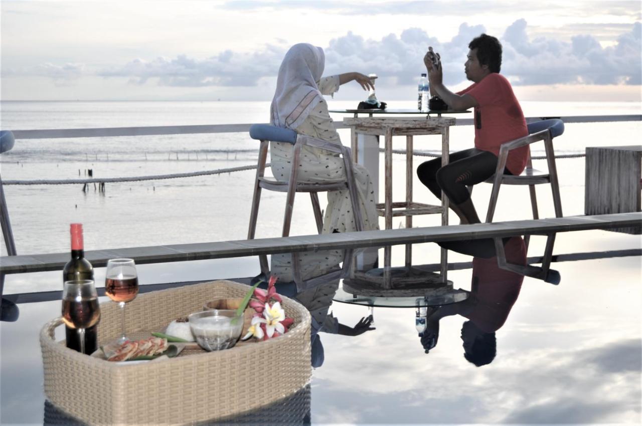 Ocean Terrace Suite And Spa Luxury Batununggul Eksteriør billede