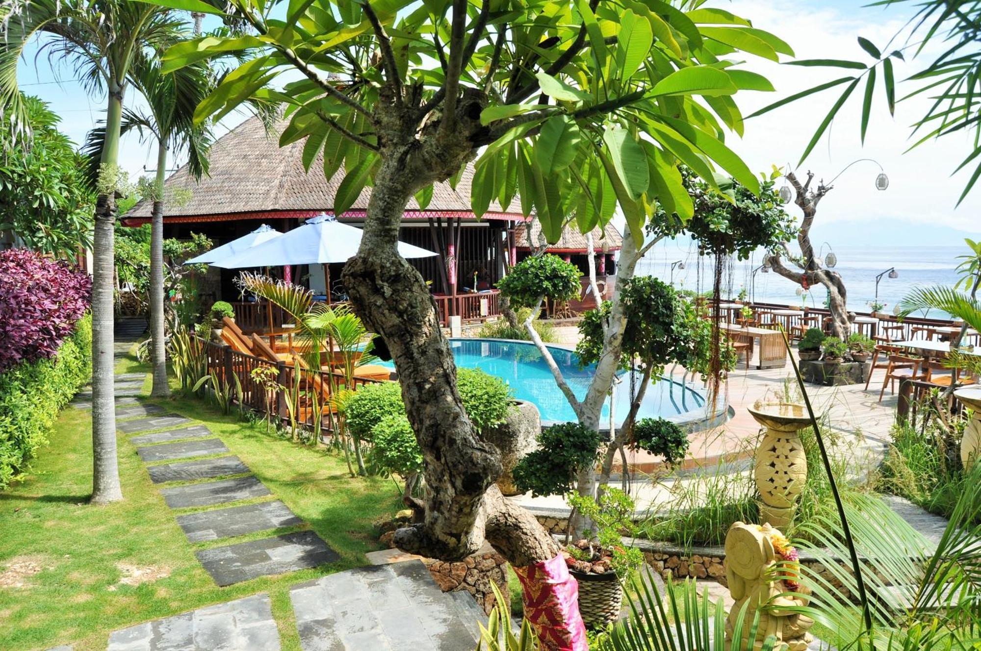 Ocean Terrace Suite And Spa Luxury Batununggul Eksteriør billede