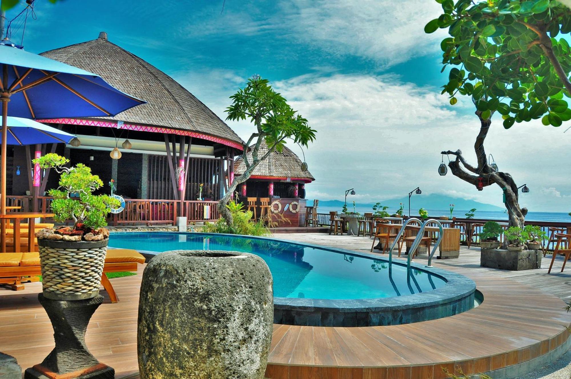 Ocean Terrace Suite And Spa Luxury Batununggul Eksteriør billede